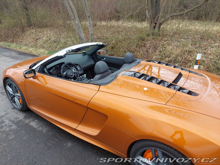 Audi R8 Spyder 5,2 V10 2013