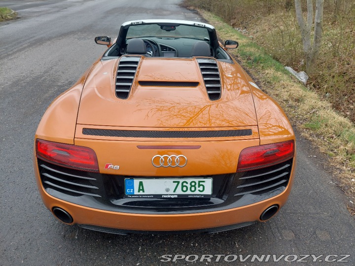 Audi R8 Spyder 5,2 V10 2013