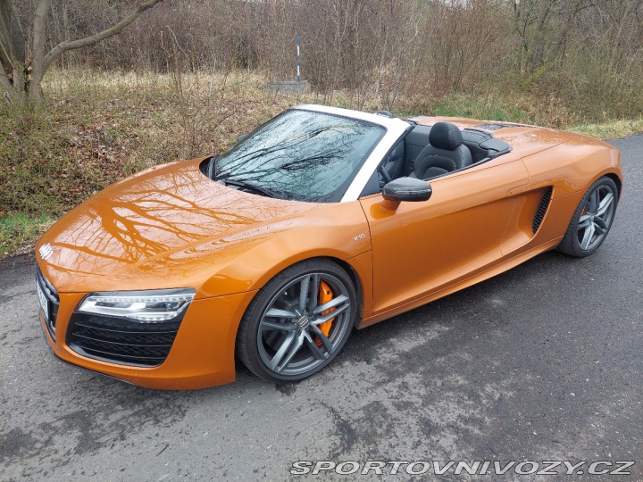 Audi R8 Spyder 5,2 V10 2013