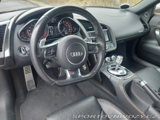 Audi R8 Spyder 5,2 V10 2013