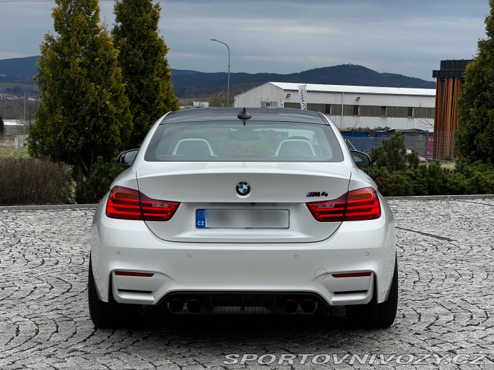 BMW M4 COMPETITION F82 2016