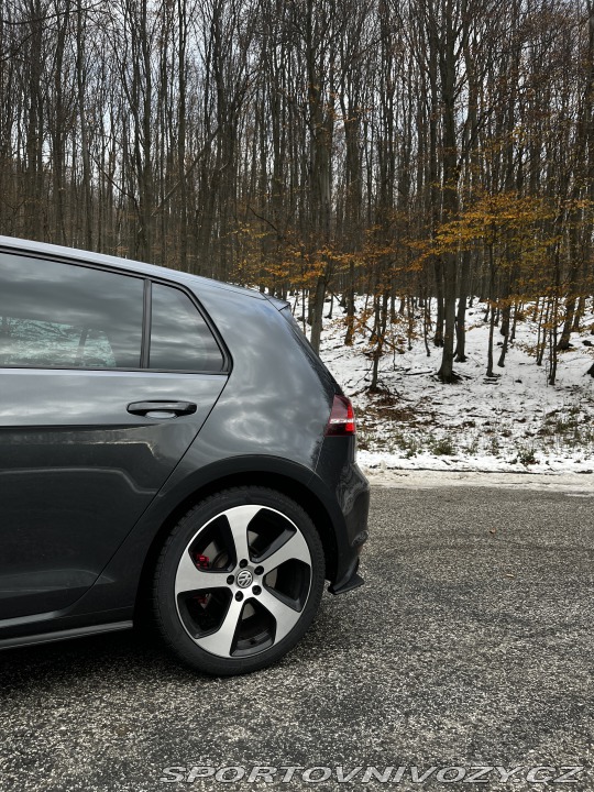 Volkswagen Golf GTI 7 Performance 2015
