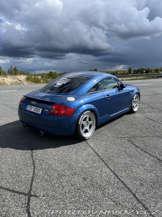 Audi TT  2002