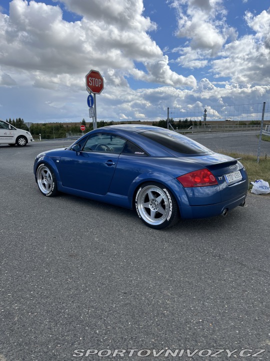 Audi TT  2002