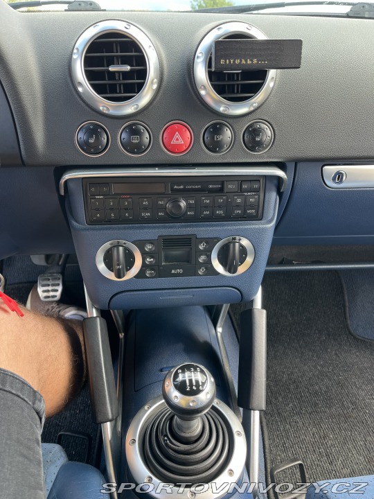 Audi TT  2002