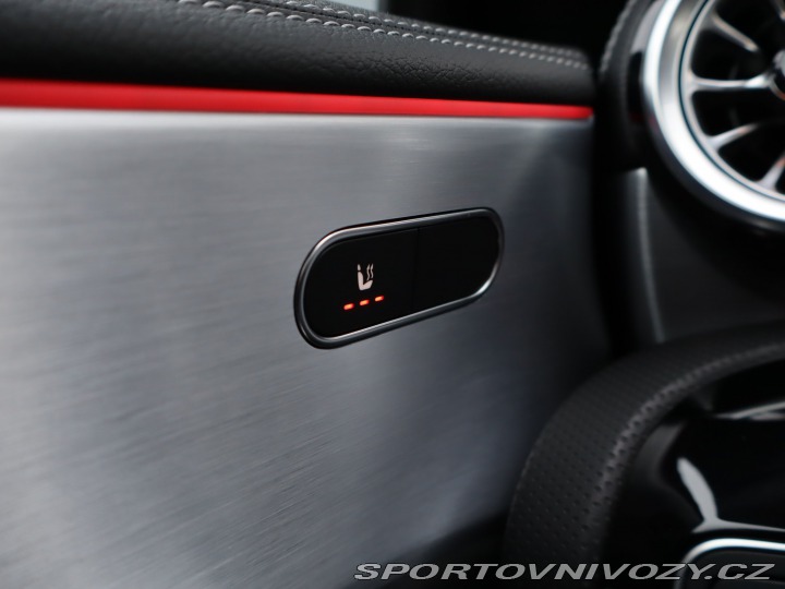 Mercedes-Benz CLA Progressive 250e 2022