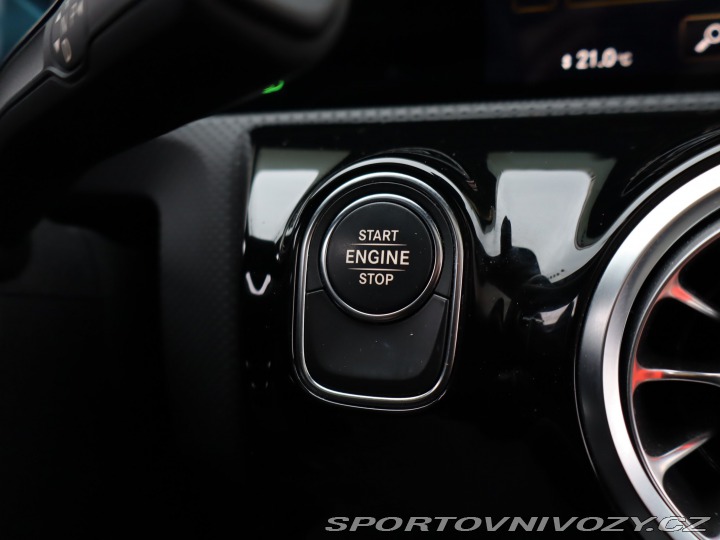 Mercedes-Benz CLA Progressive 250e 2022