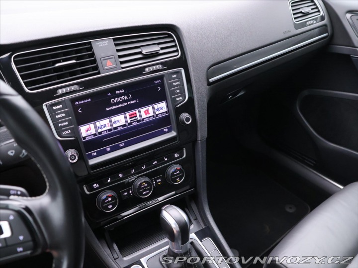Volkswagen Golf 2,0 TSI R 221kW DSG 4Moti 2015