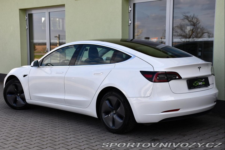 Tesla Model 3 LONG RANGE SoH 92% TAŽNÉ 2020