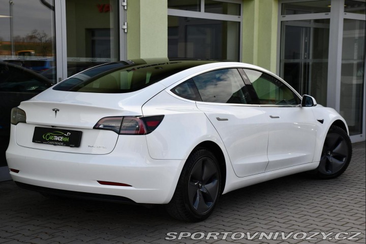 Tesla Model 3 LONG RANGE SoH 92% TAŽNÉ 2020