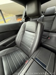 Ford Mustang GT/CS 2011