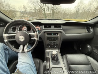 Ford Mustang GT/CS 2011