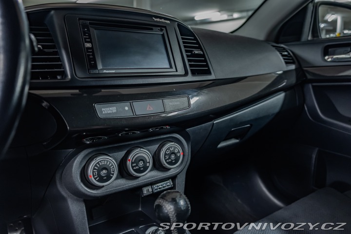 Mitsubishi Lancer EVO X 4WD GSR, manuál, ČR 2010