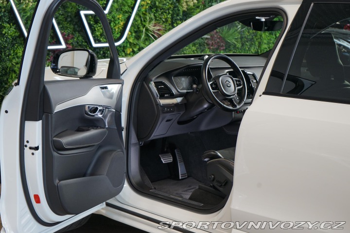 Volvo Ostatní modely XC90 T8 AWD Recharge R-Design 2020