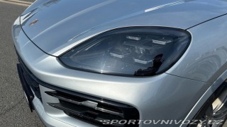 Porsche Cayenne E-Hybrid 2024