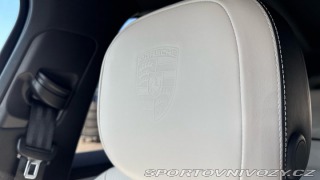 Porsche Cayenne E-Hybrid 2024