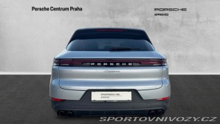 Porsche Cayenne E-Hybrid 2024