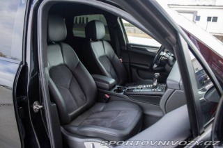 Porsche Macan  2017