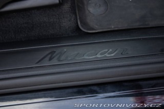 Porsche Macan  2017