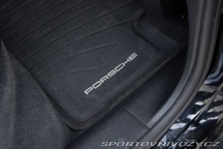 Porsche Macan  2017