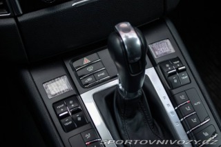 Porsche Macan  2017