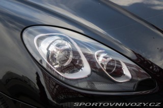 Porsche Macan  2017