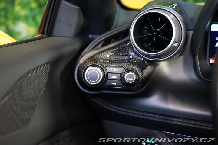 Ferrari F8 Spider LIFT LED ACC P-Dis 2023