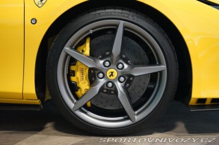 Ferrari F8 Spider LIFT LED ACC P-Dis 2023