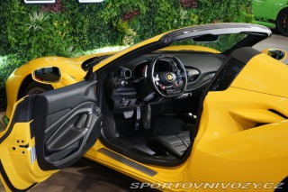 Ferrari F8 Spider LIFT LED ACC P-Dis 2023