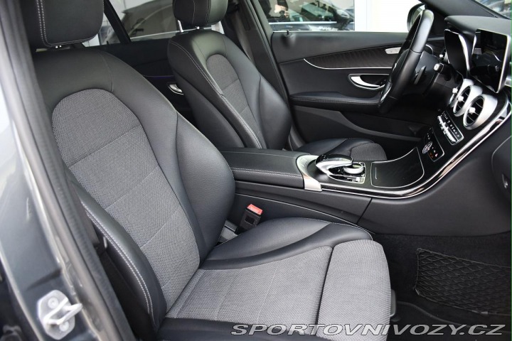 Mercedes-Benz C 300de ACC TAŽNÉ LED CARPL 2020