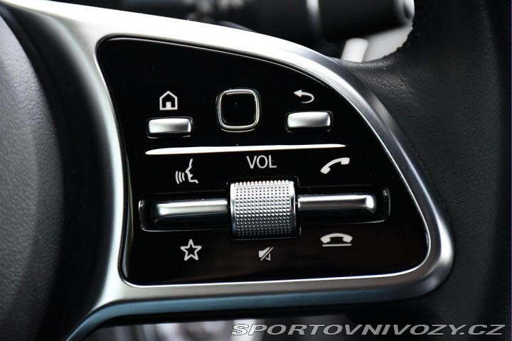 Mercedes-Benz C 300de ACC TAŽNÉ LED CARPL 2020