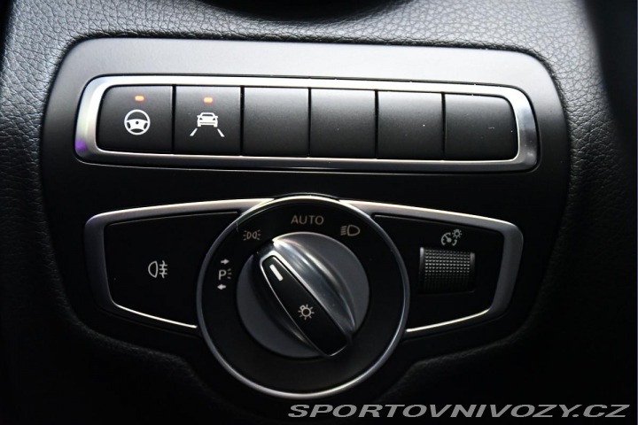 Mercedes-Benz C 300de ACC TAŽNÉ LED CARPL 2020