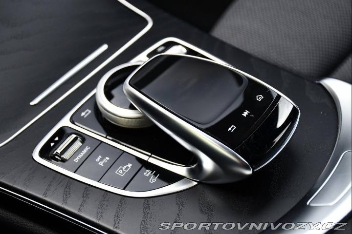 Mercedes-Benz C 300de ACC TAŽNÉ LED CARPL 2020