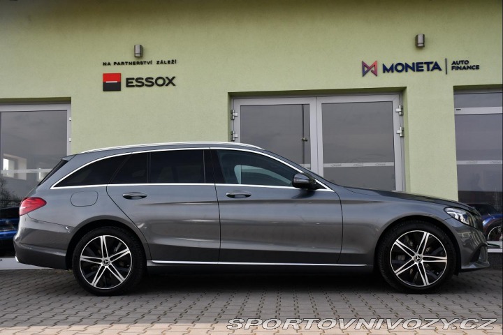 Mercedes-Benz C 300de ACC TAŽNÉ LED CARPL 2020