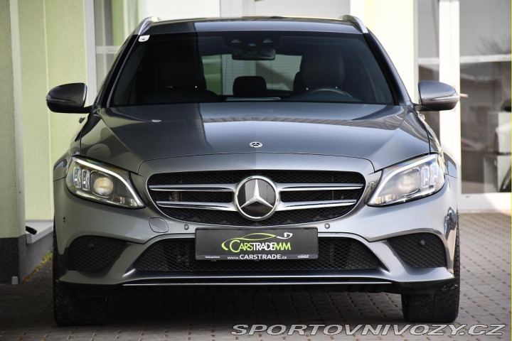 Mercedes-Benz C 300de ACC TAŽNÉ LED CARPL 2020