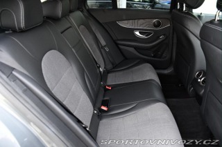 Mercedes-Benz C 300de ACC TAŽNÉ LED CARPL 2020