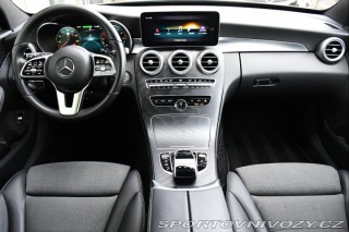 Mercedes-Benz C 300de ACC TAŽNÉ LED CARPL 2020