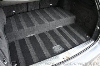 Mercedes-Benz C 300de ACC TAŽNÉ LED CARPL 2020