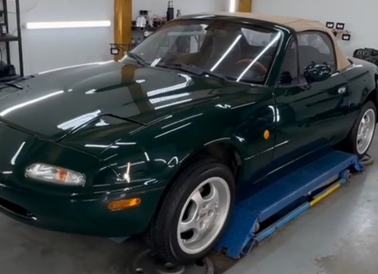 Mazda MX-5 