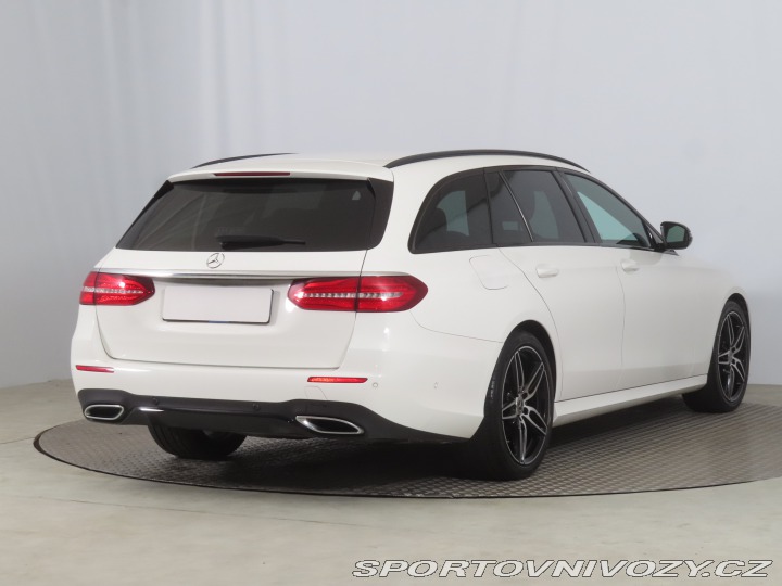 Mercedes-Benz E AMG Paket E 300 d 2019