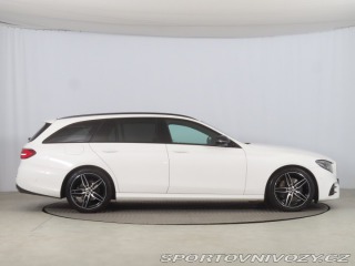 Mercedes-Benz E AMG Paket E 300 d 2019