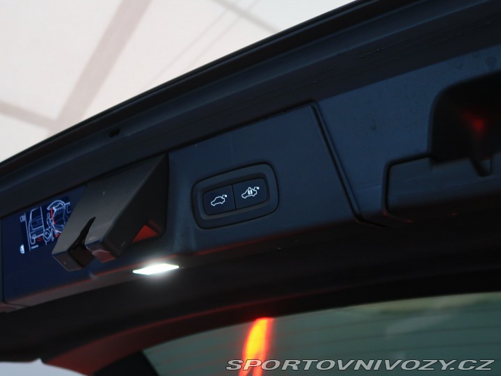 Volvo V90 Cross Country D5 2.0 AWD 2018