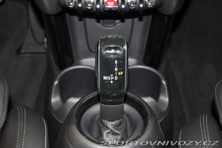 Mini Cooper 1,5 Chilli / LED / Pano 2020
