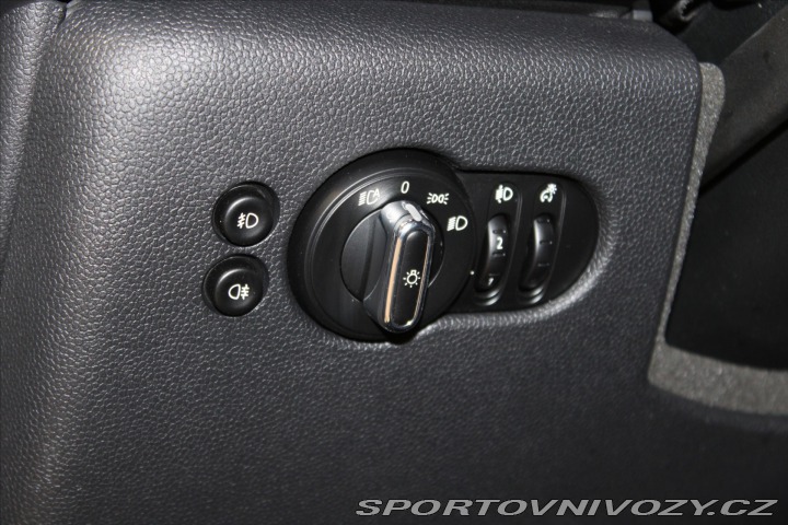 Mini Cooper 1,5 Chilli / LED / Pano 2020