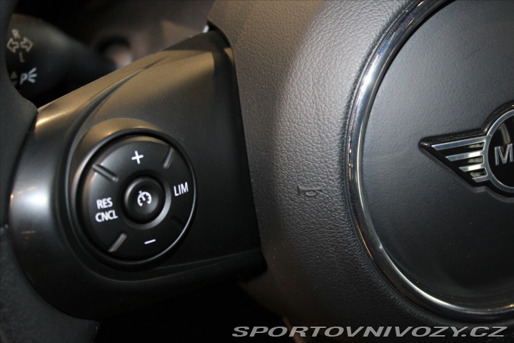 Mini Cooper 1,5 Chilli / LED / Pano 2020