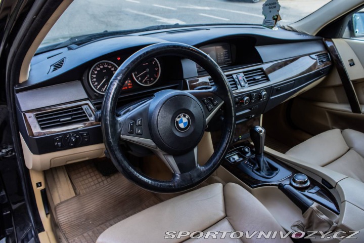 BMW 5 540 i A/T 2006