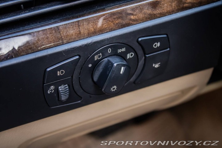 BMW 5 540 i A/T 2006