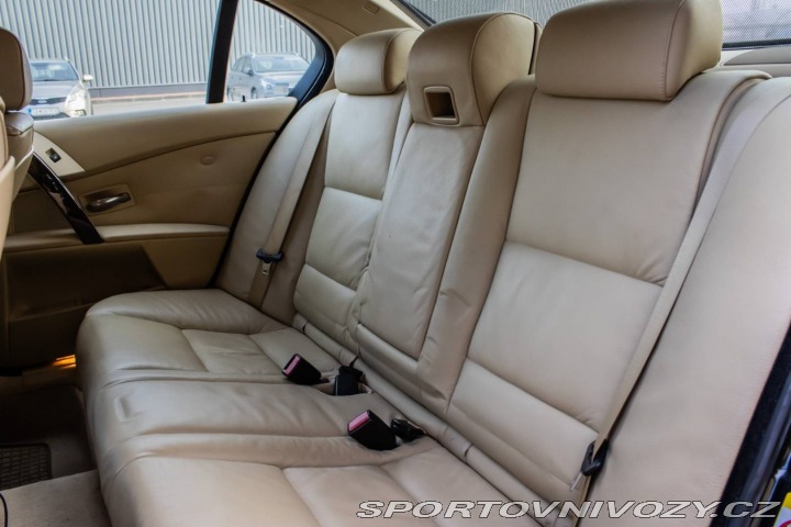 BMW 5 540 i A/T 2006