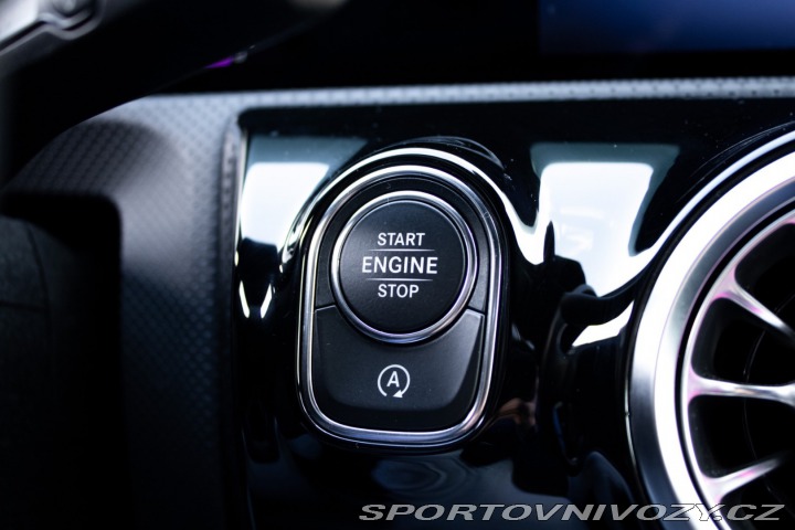 Mercedes-Benz A 200 mHEV /T 2024