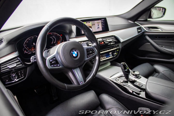BMW 5 M550d xDrive A/T 2019